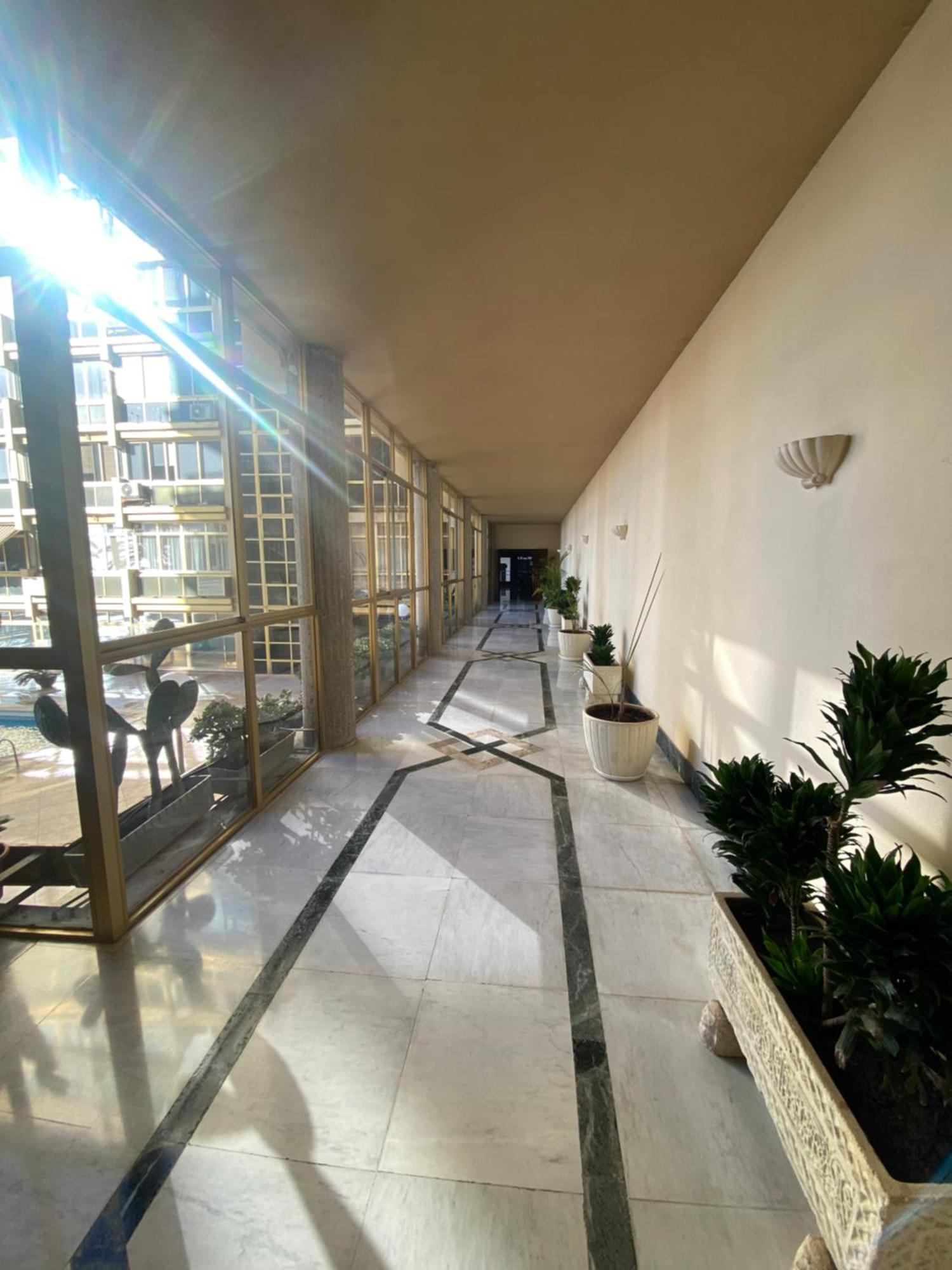 Marbella Beachfront Edificio Mayoral Primera Linea De Playa Y Centro Ciudad Con Barco Opcional Ngoại thất bức ảnh