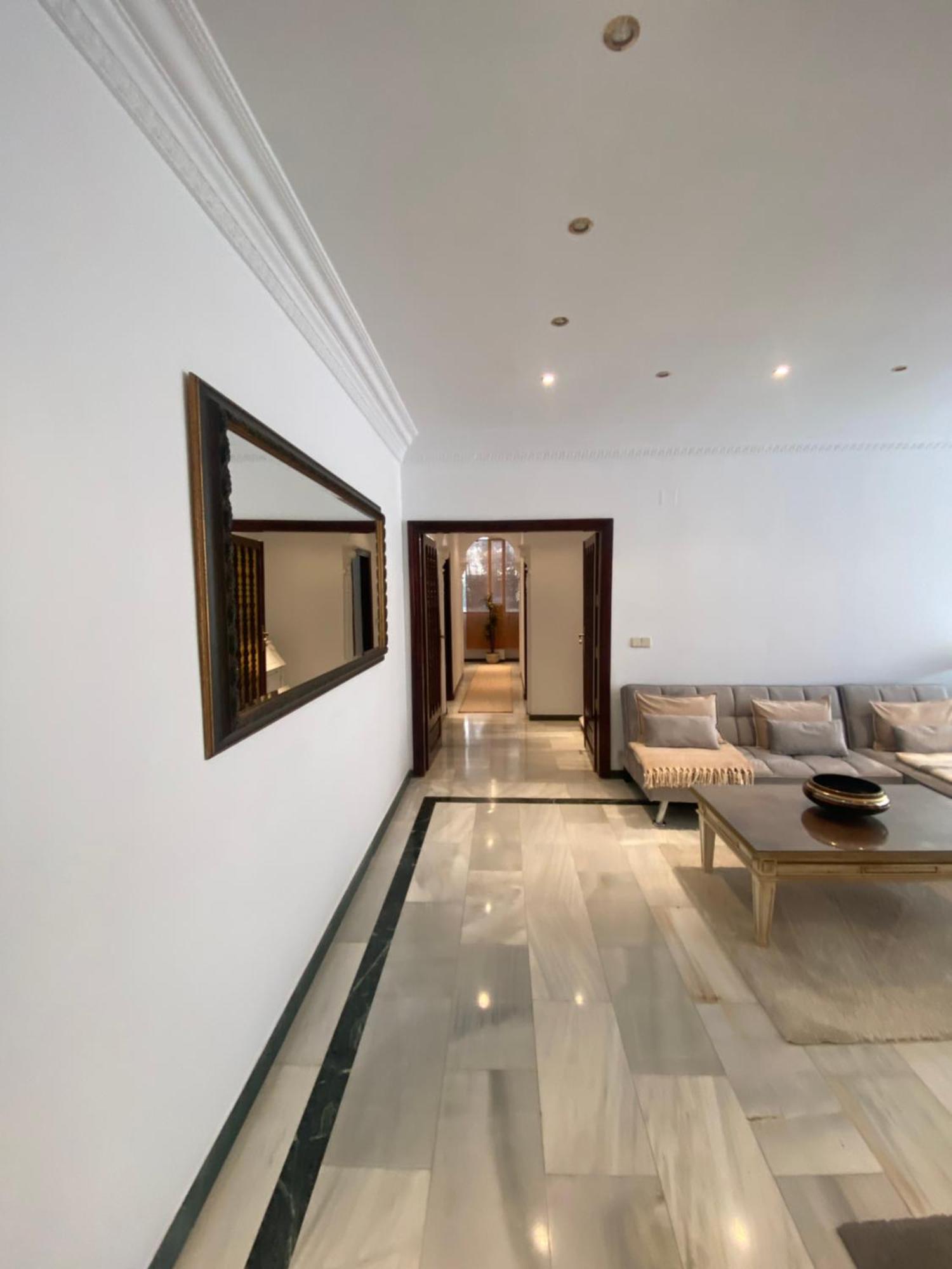 Marbella Beachfront Edificio Mayoral Primera Linea De Playa Y Centro Ciudad Con Barco Opcional Ngoại thất bức ảnh