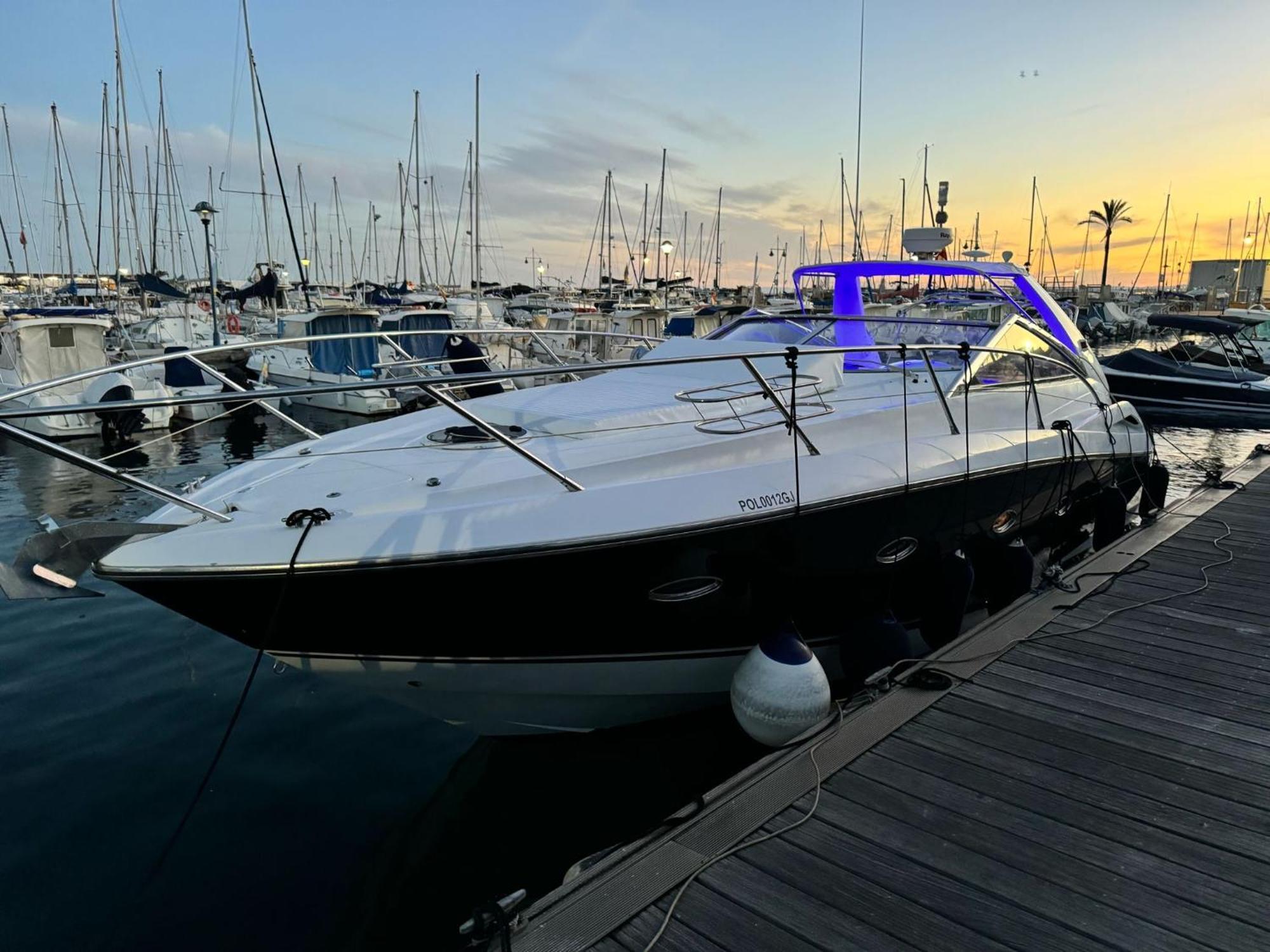 Marbella Beachfront Edificio Mayoral Primera Linea De Playa Y Centro Ciudad Con Barco Opcional Ngoại thất bức ảnh
